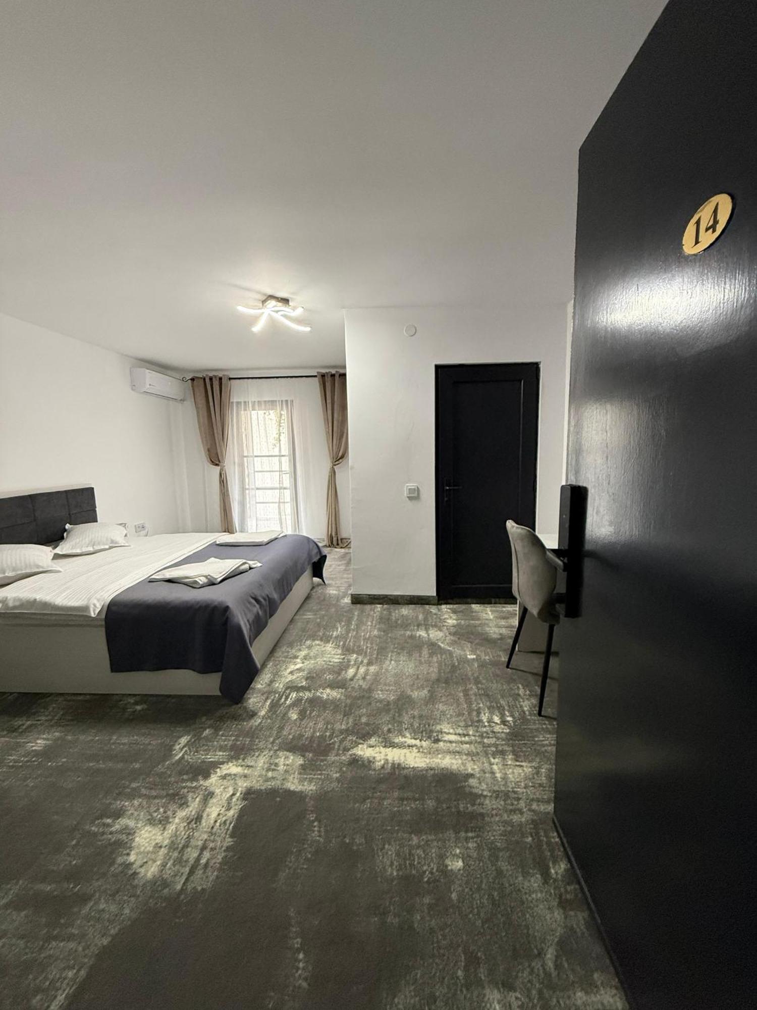 Bam Hotel Vama Veche Exterior photo